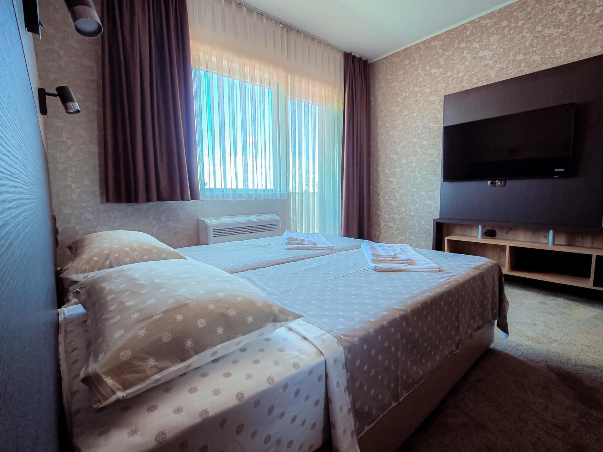 Комплекс Бабенец Hotel Gorna Oryahovitsa Bagian luar foto